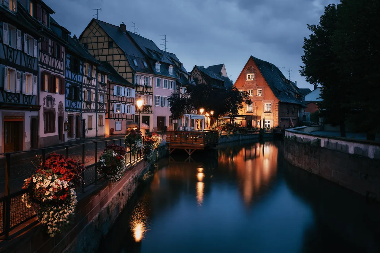 1. Experience the Charm of Wine Bars in Colmar Nightlife