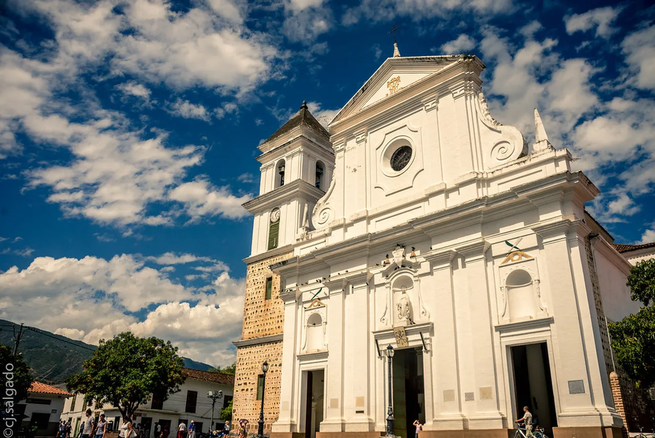 4. Attend the Annual Festival of San Pedro: A Celebration of Faith and Culture
