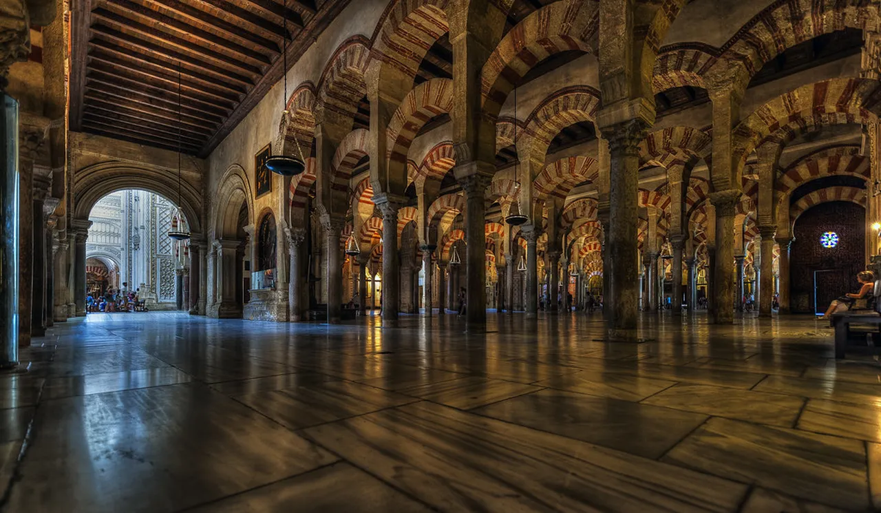 5. Attend a Flamenco Show: The Passionate Dance of Andalucía