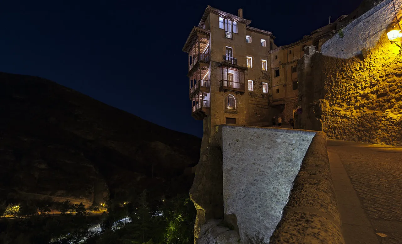 5. Explore Cuenca’s Traditional Markets: A Shopper’s Paradise