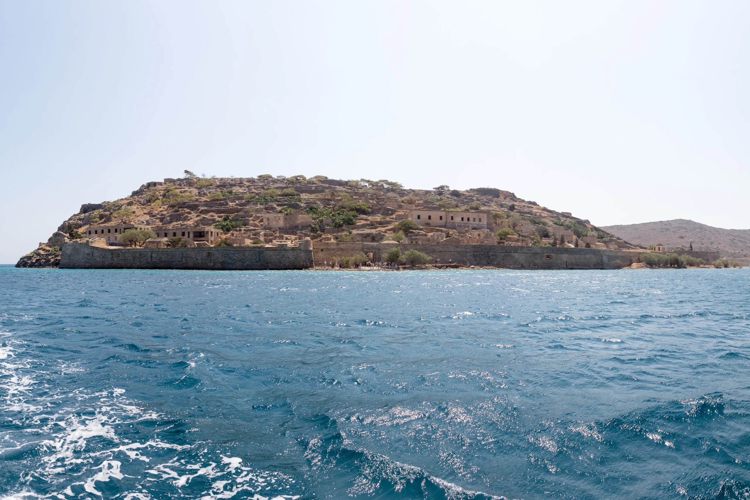 2. Traditional Cretan Cuisine: Tasting the Flavors of Elounda