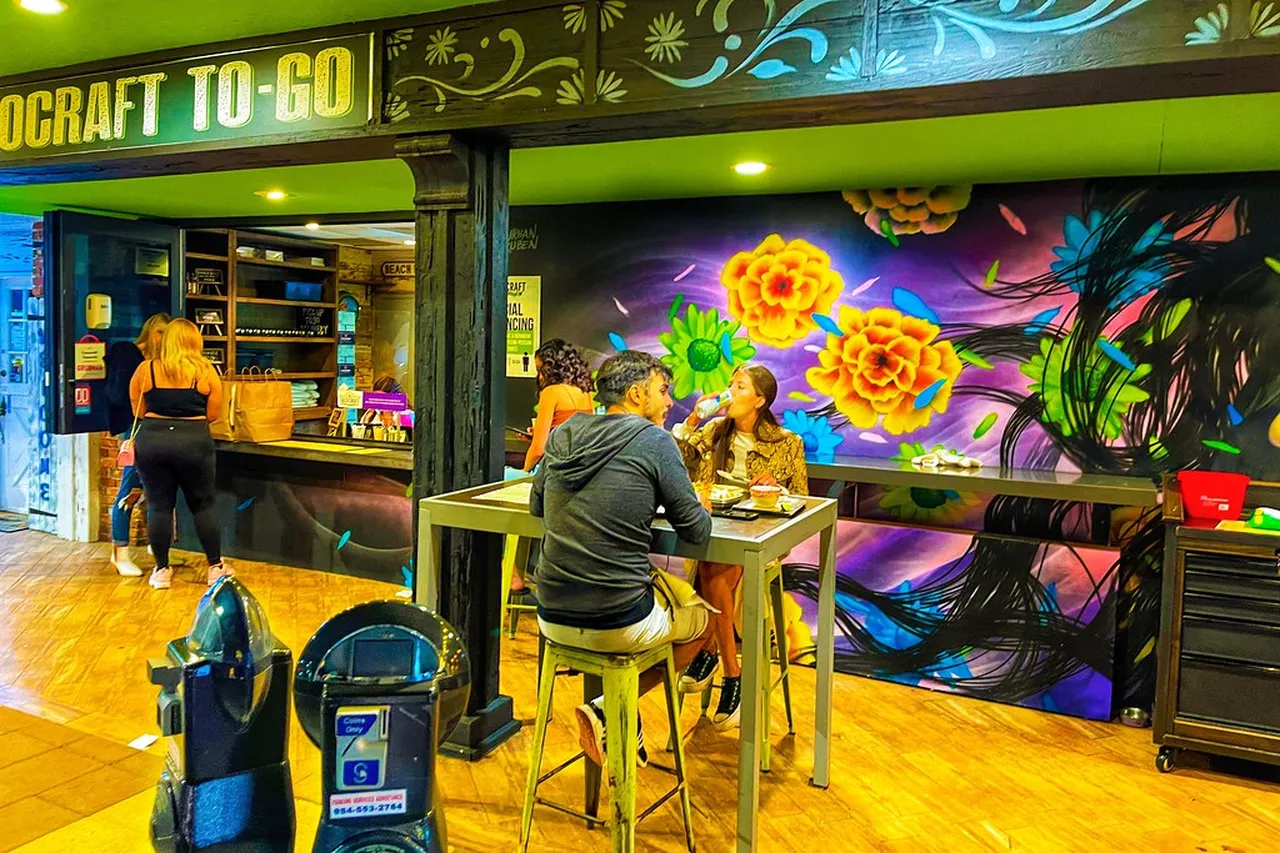 1. Experience the Energy at Las Olas Boulevard’s Hotspots