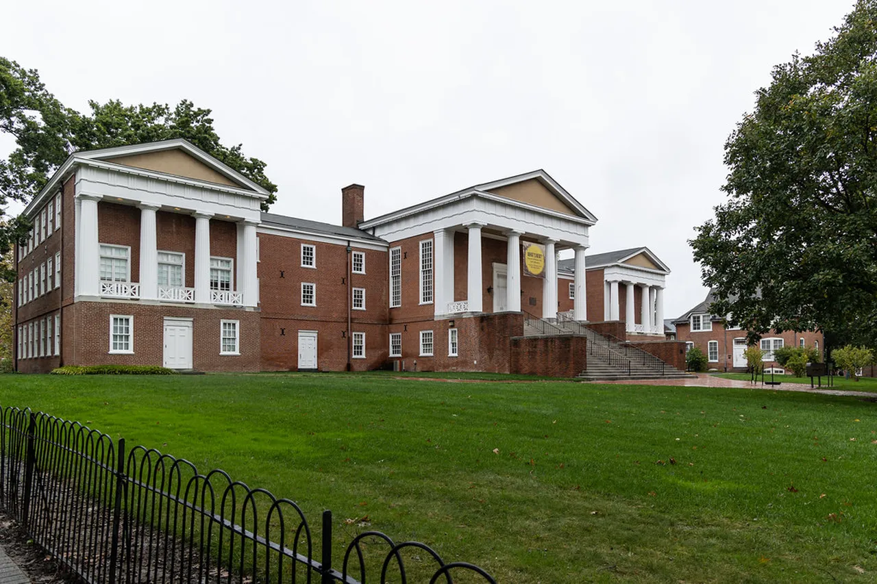 3. Exploring The Quaint Streets of Georgetown’s Historic District
