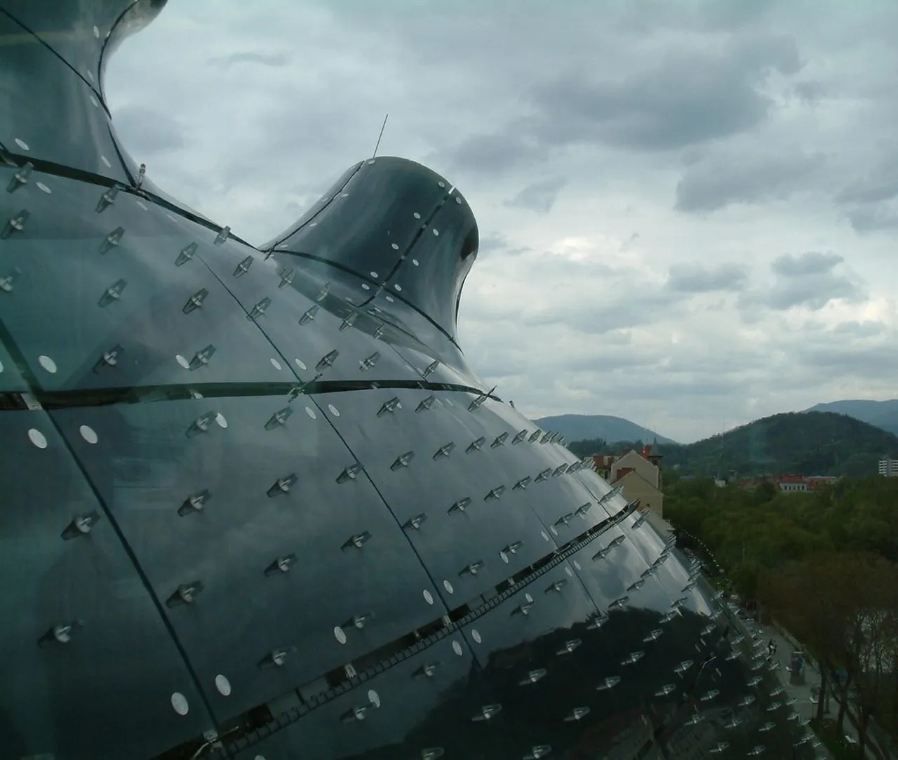 3. Explore Graz’s Art Scene: Galleries and Street Art that Inspire