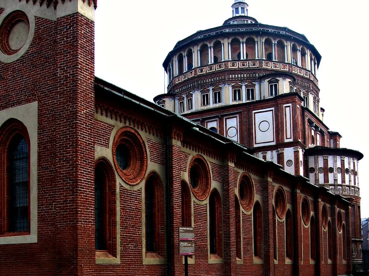 5. Graz Experiences at the Murinsel: A Floating Island of Culture