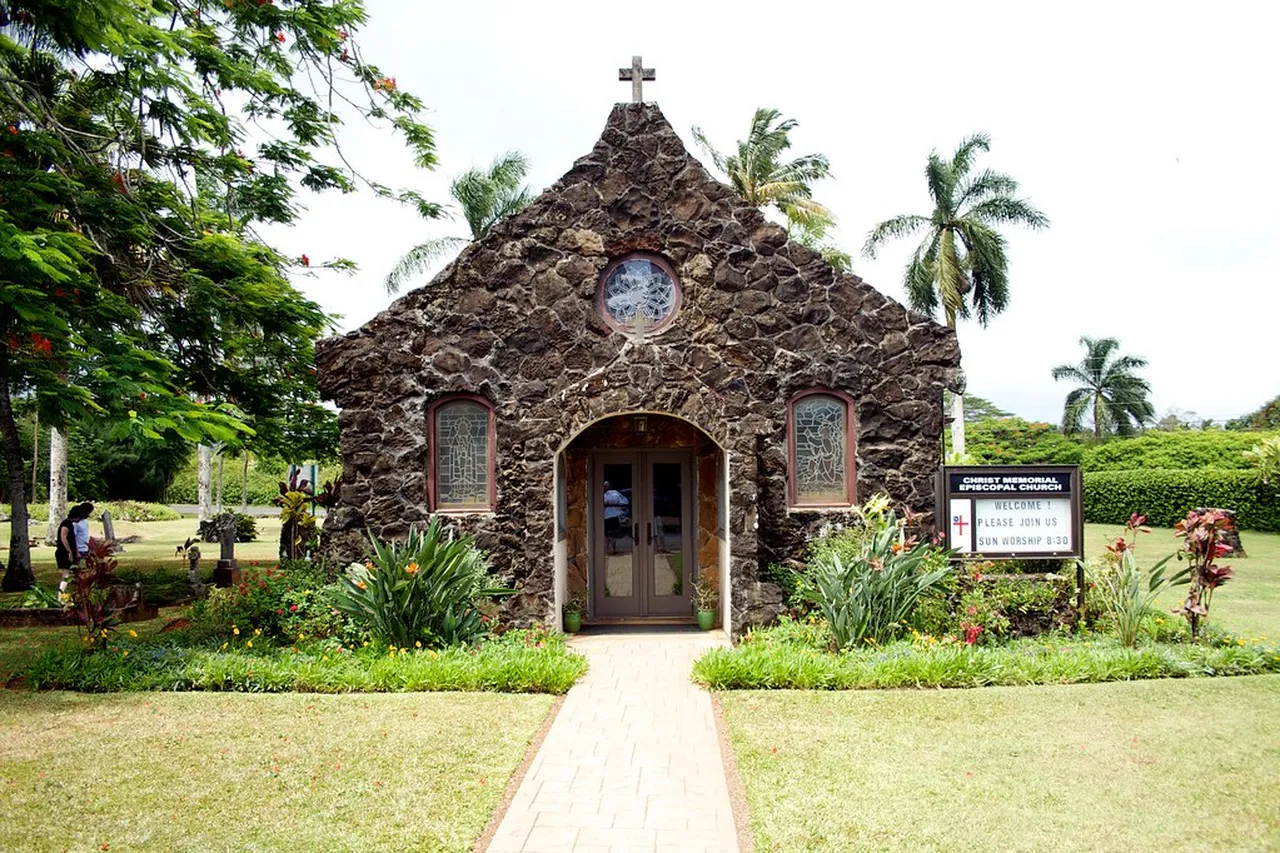 1. Hanalei National Wildlife Refuge: A Natural Sanctuary