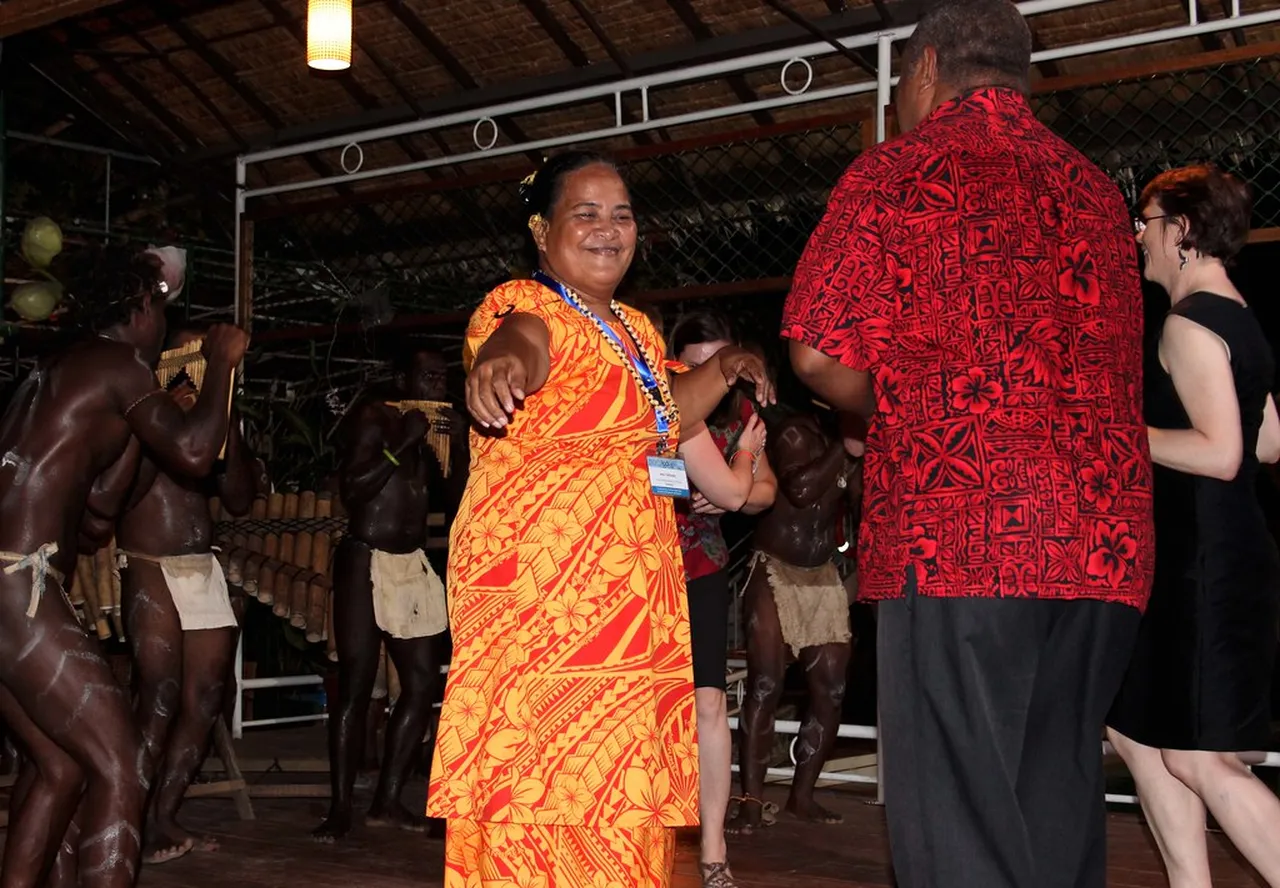2. Visit the Honiara Central Market: A Culinary Delight