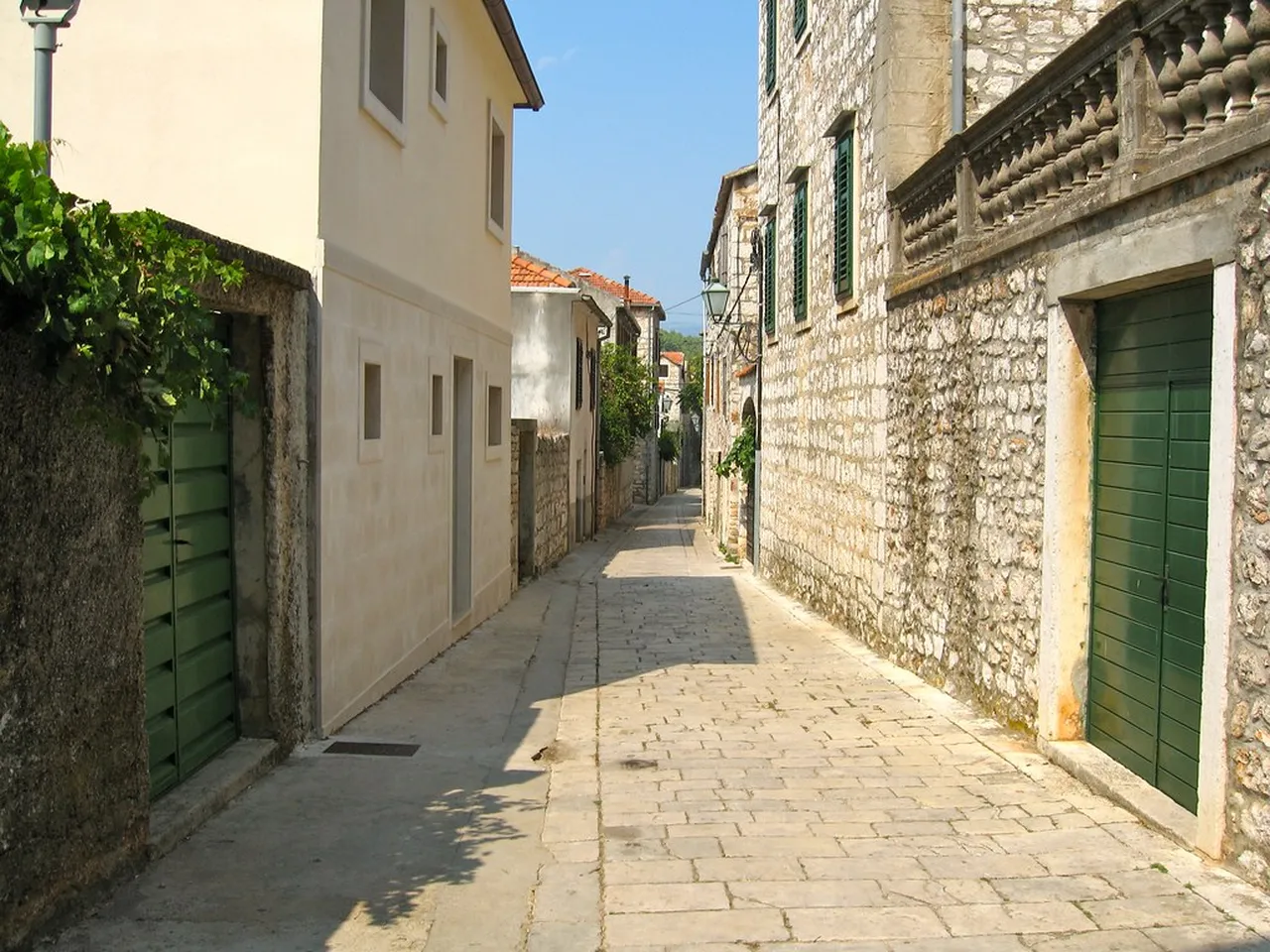 2. Discovering the Historic St. Stephen’s Cathedral