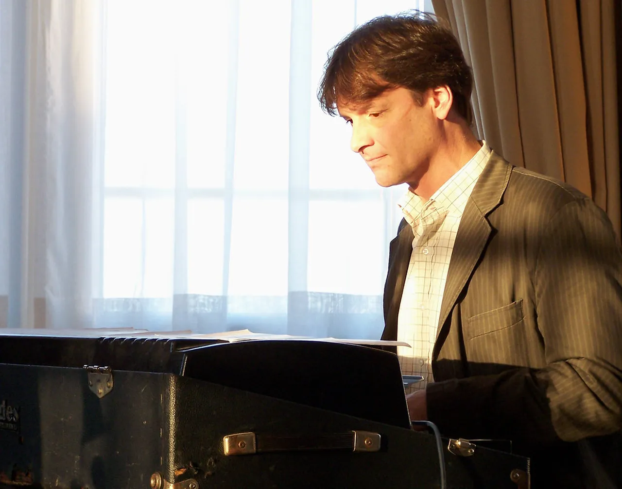 3. Vibrant Festivals: Celebrating Life in Jacó