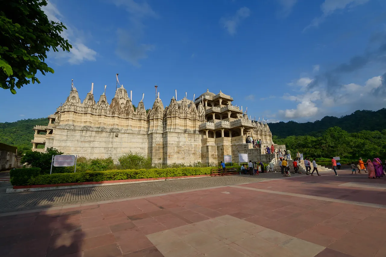 5. Arts and Crafts: The Handicrafts That Define Jodhpur Culture