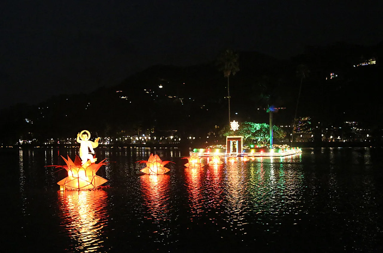 2. Experience the Kandy Esala Perahera: A Grand Festival of Culture and Dance