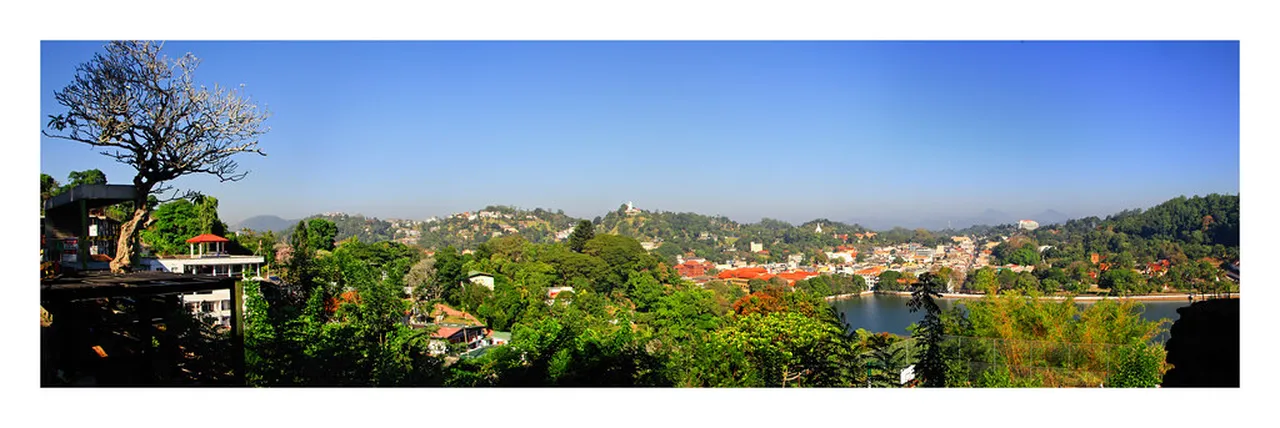 4. Experience the Kandy Cultural Show: A Taste of Tradition