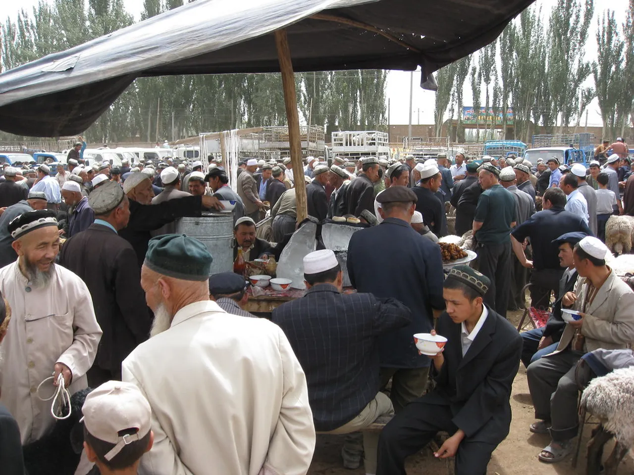 5. Culinary Delights: Exploring Kashgar’s Unique Food Scene