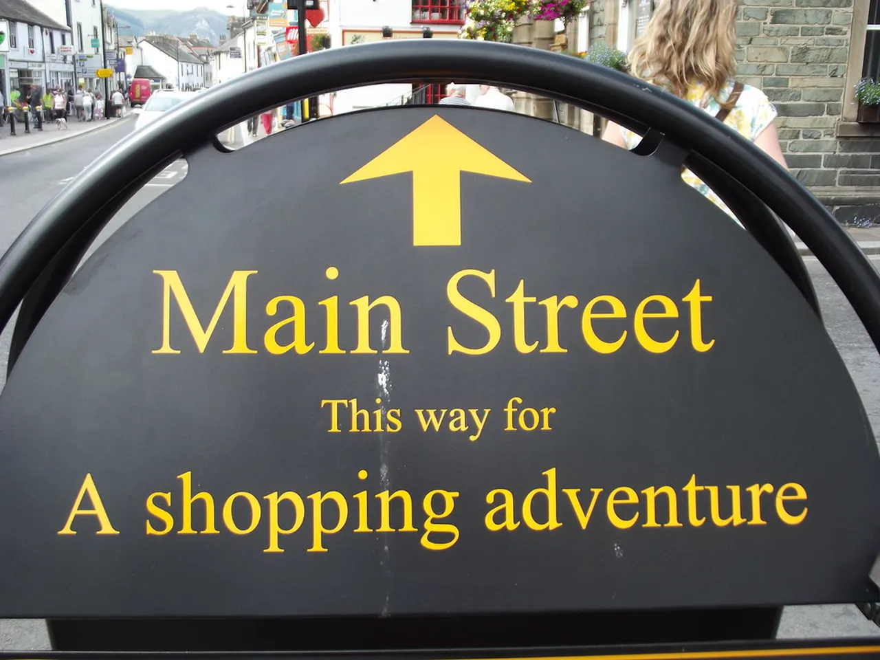 5. Discovering Keswick’s Markets: A Cultural Bite of Local Life
