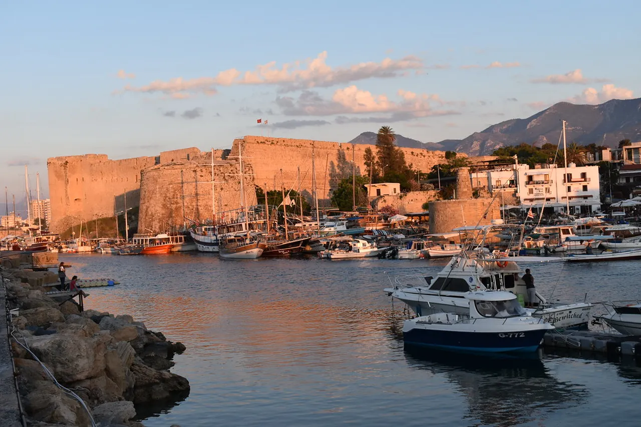 1. Top Bars in Kyrenia (Girne): Sipping Under the Stars