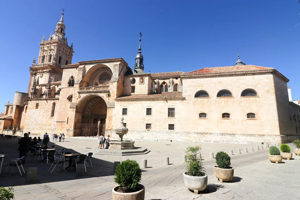 4. Experience the Festivities: Cultural Celebrations in León