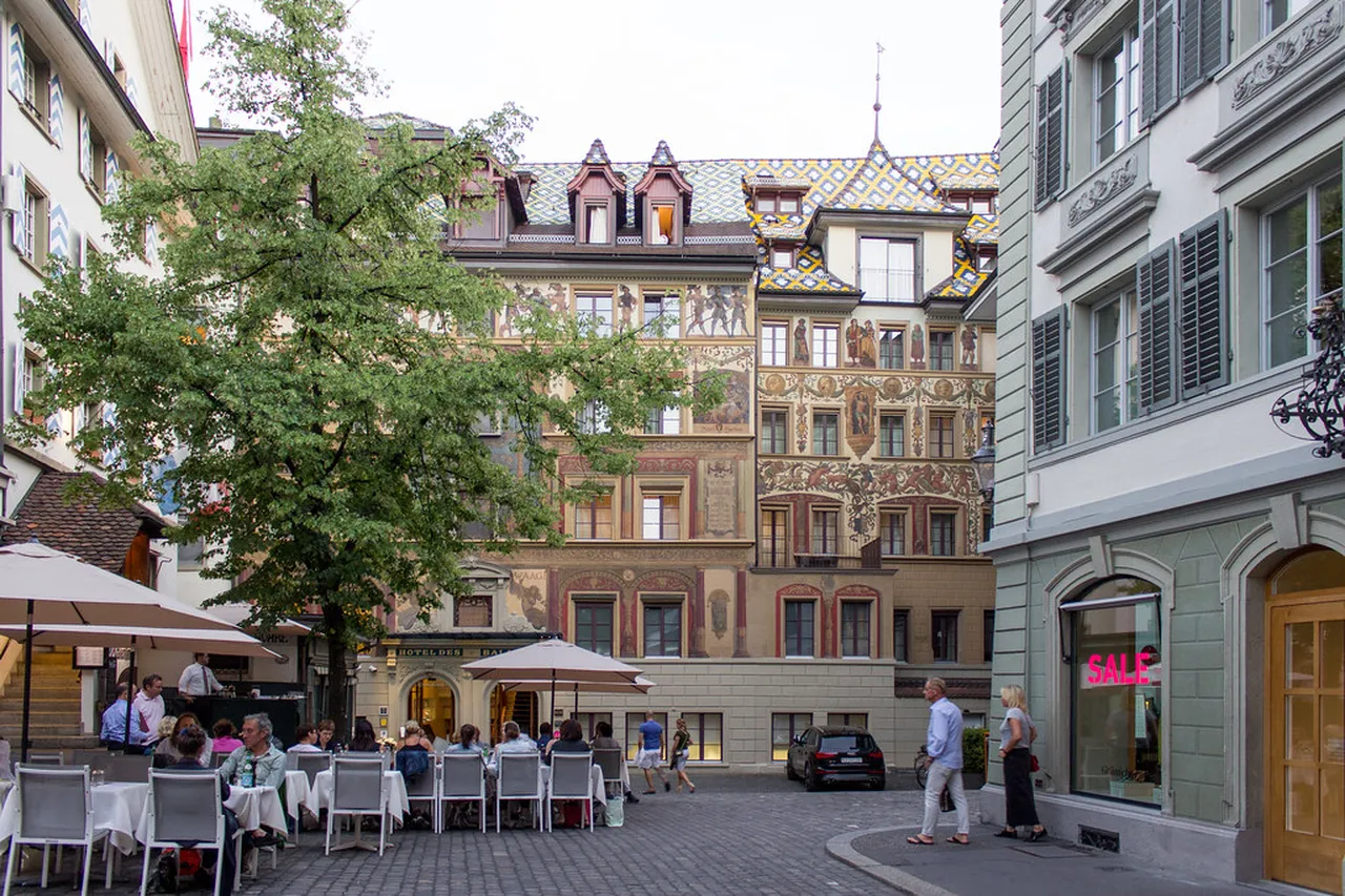 2. Discovering Lake Lucerne: Scenic Boat Cruises and Water Sports