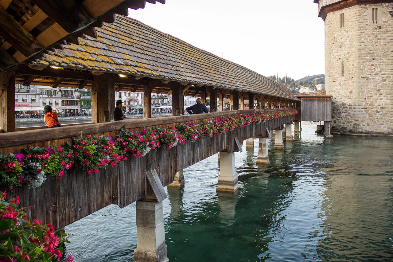 6. Participate in the Historic Lucerne Farmers’ Market: Fresh Produce and Local Crafts