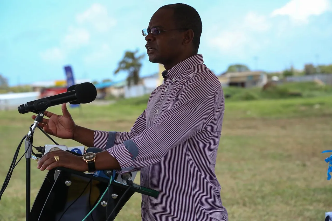 1. Enjoying the Pristine Beaches of Malindi: A Sun-Kissed Paradise