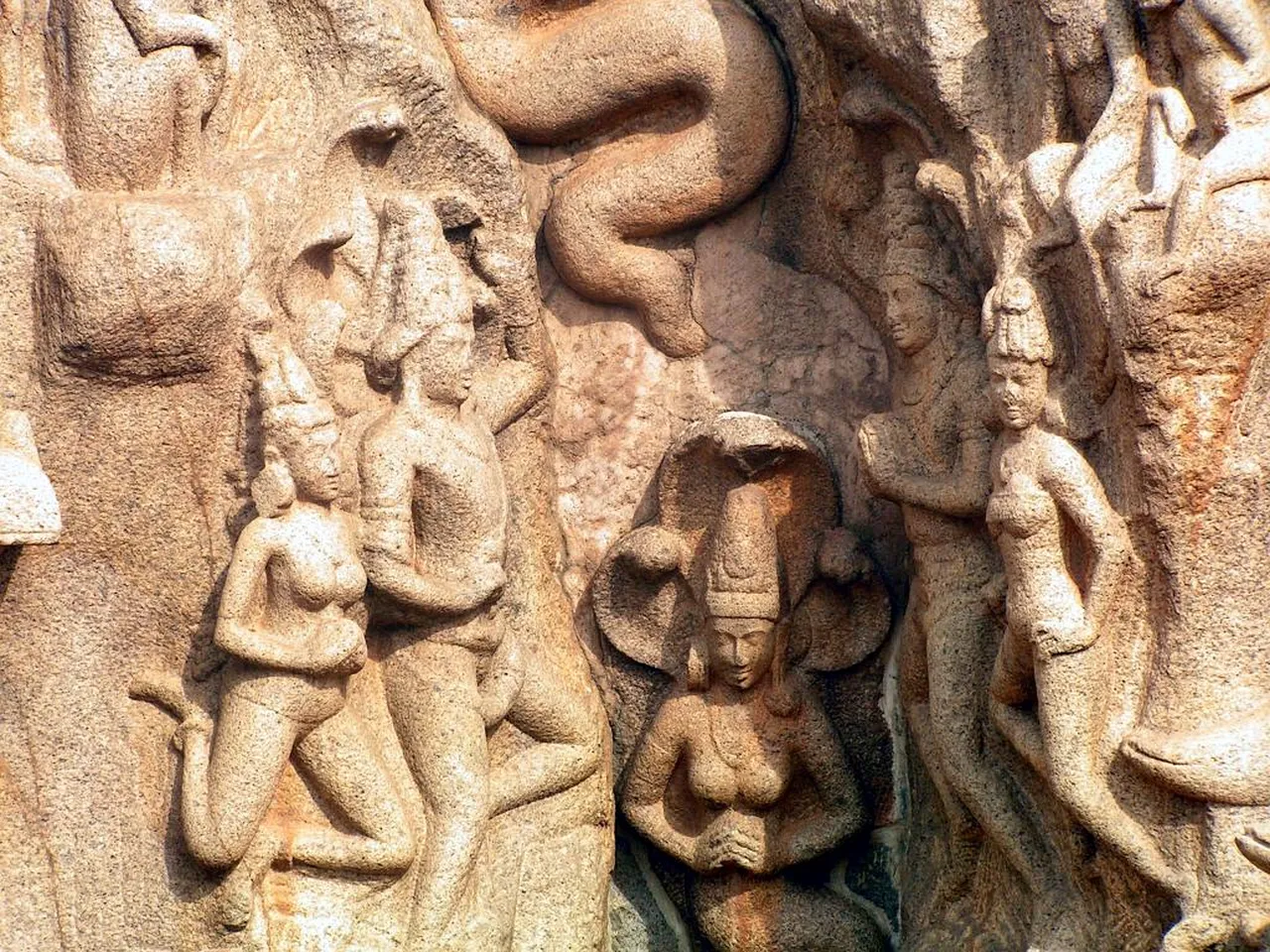 1. The Mahabalipuram Dance Festival: A Celebration of Classical Arts