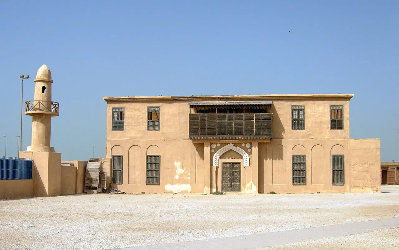 3. Witness the Art of Arabic Calligraphy: Cultural Workshops in Manama