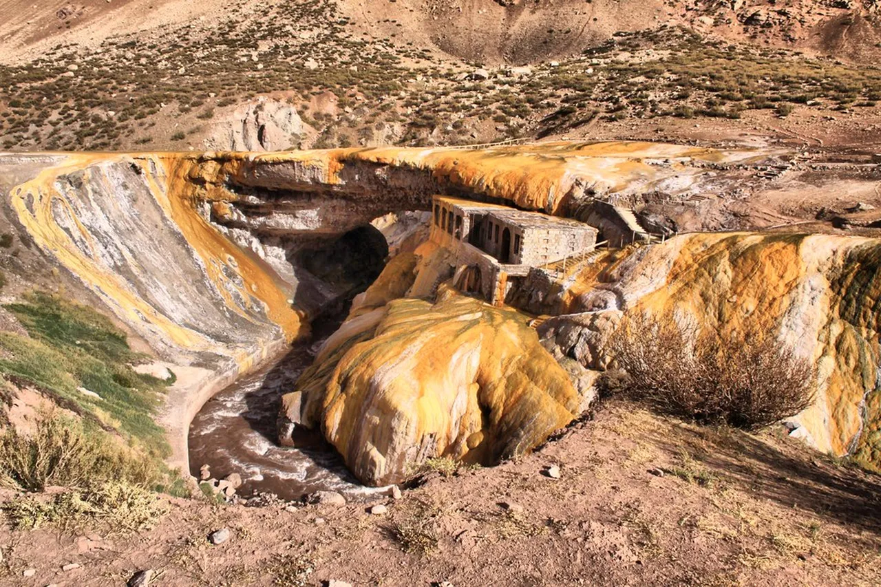 2. Discover the Beauty of Aconcagua: Hiking in the Andes