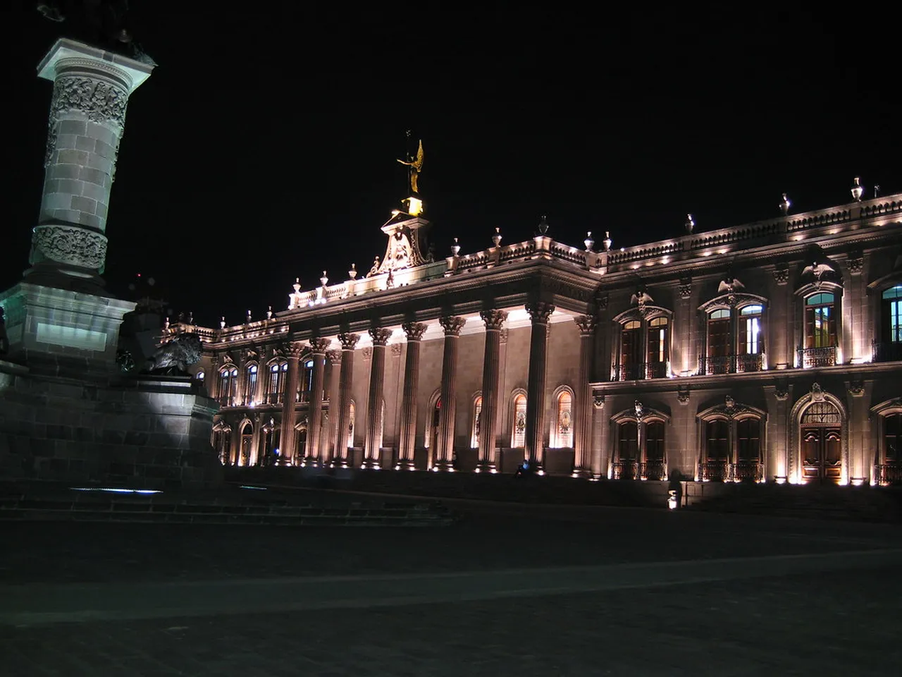5. Museo de Arte Contemporáneo: A Showcase of Modern Expression