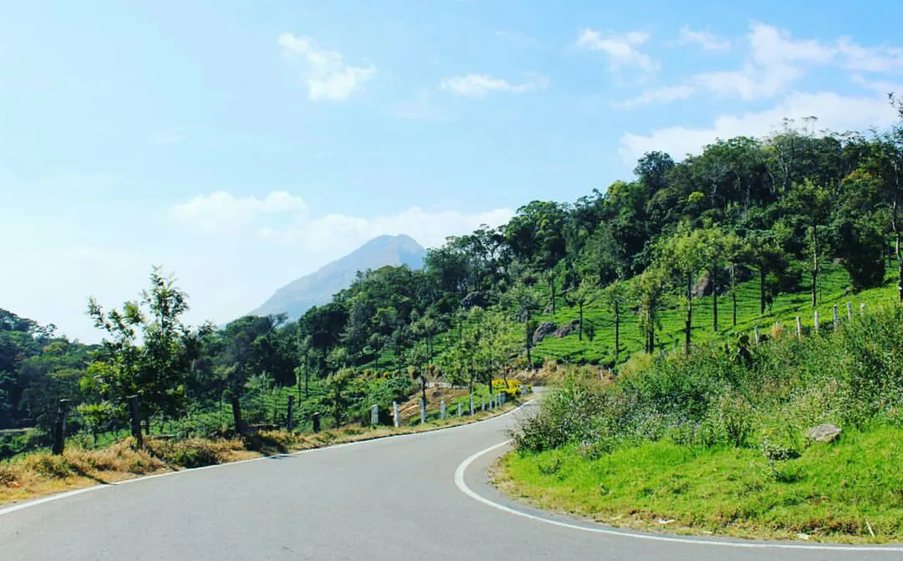5. Boating at Kundala Lake: Serenity in Nature