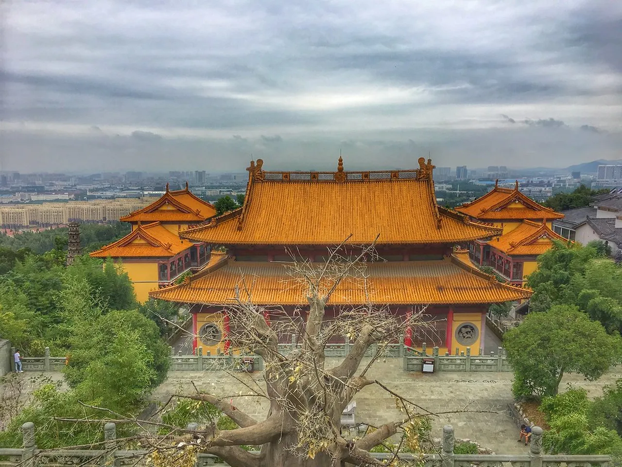 4. Stroll Through the Confucius Temple Area: A Blend of Culture and Commerce