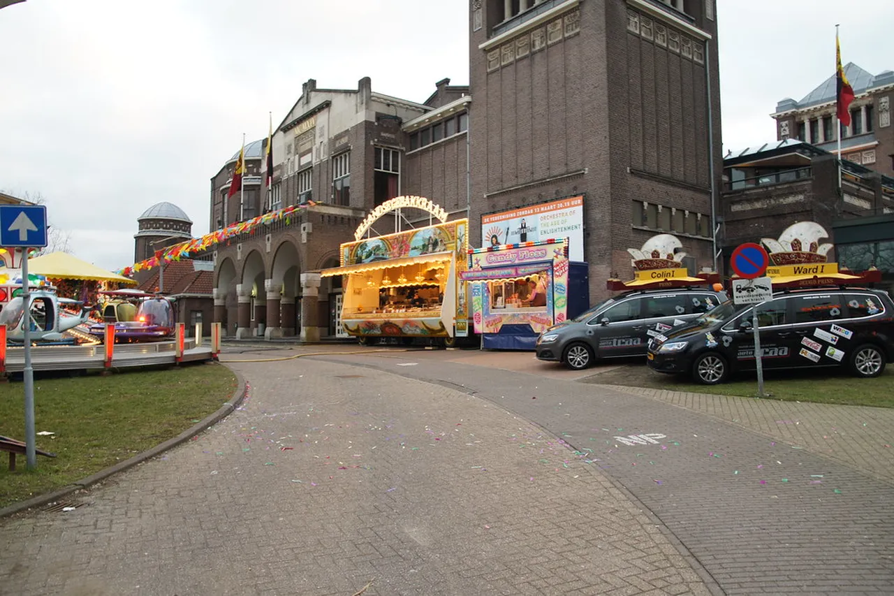 2. Enjoy Nature at the Stadswaard Park: A Green Oasis