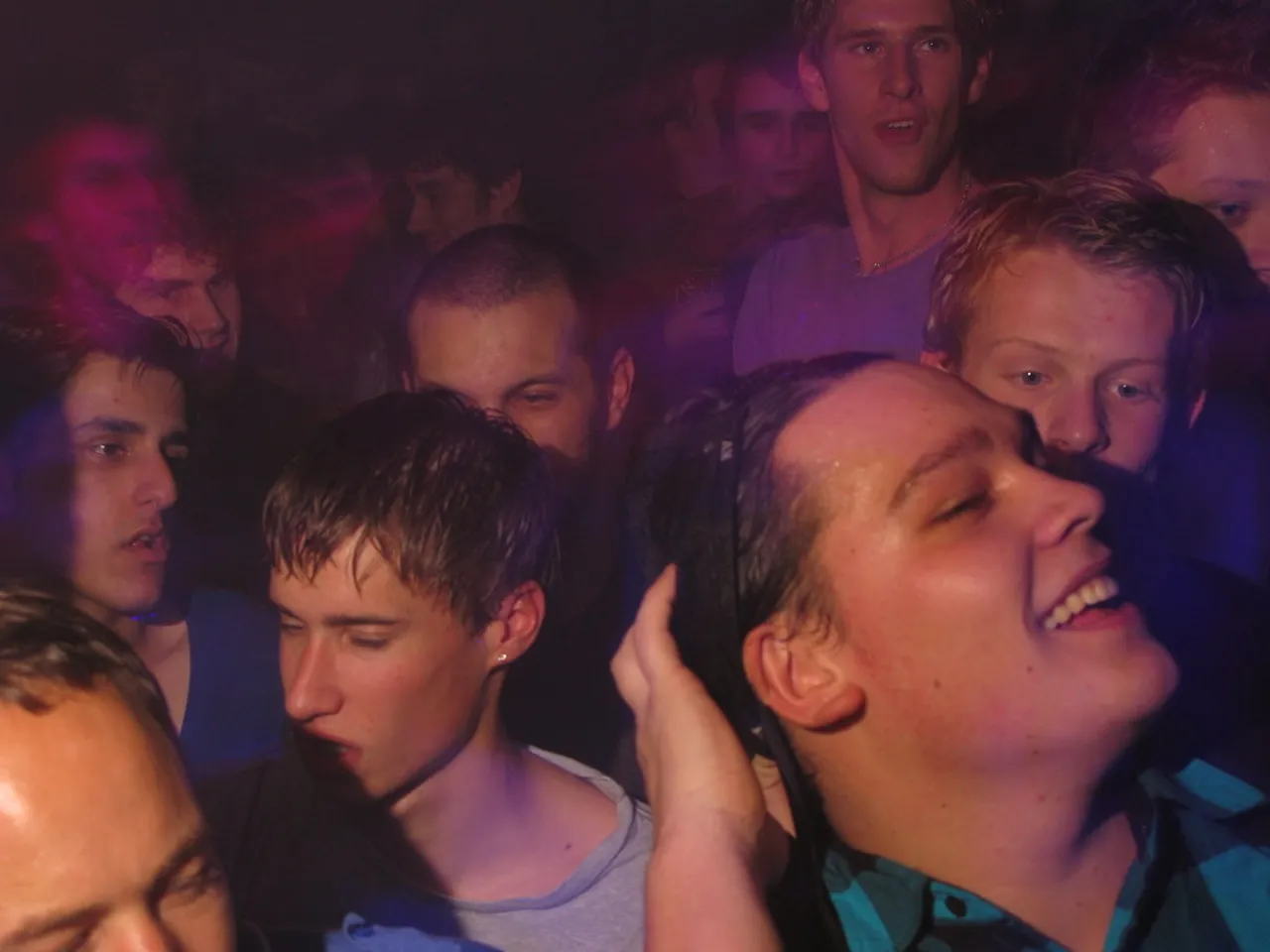5. Explore the Craft Beer Scene in Nijmegen Nightlife