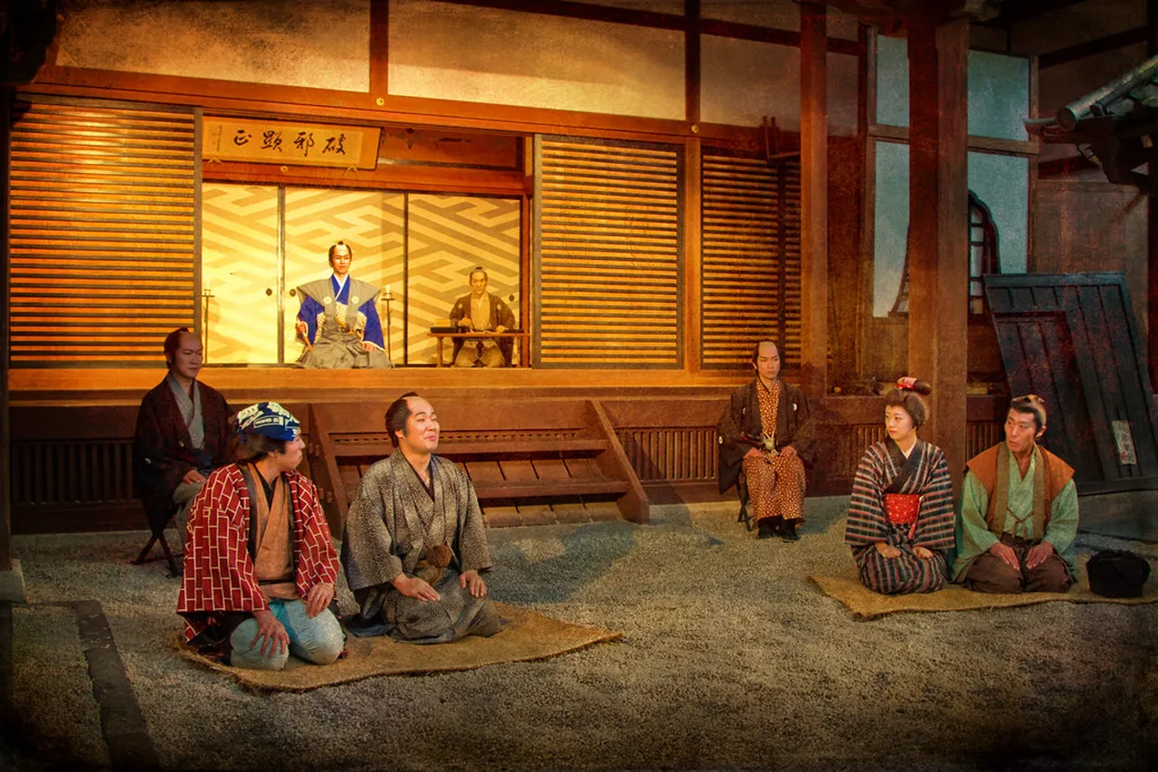 3. Experiencing the Autumn Colors: Nature and Nikkō Culture Unite