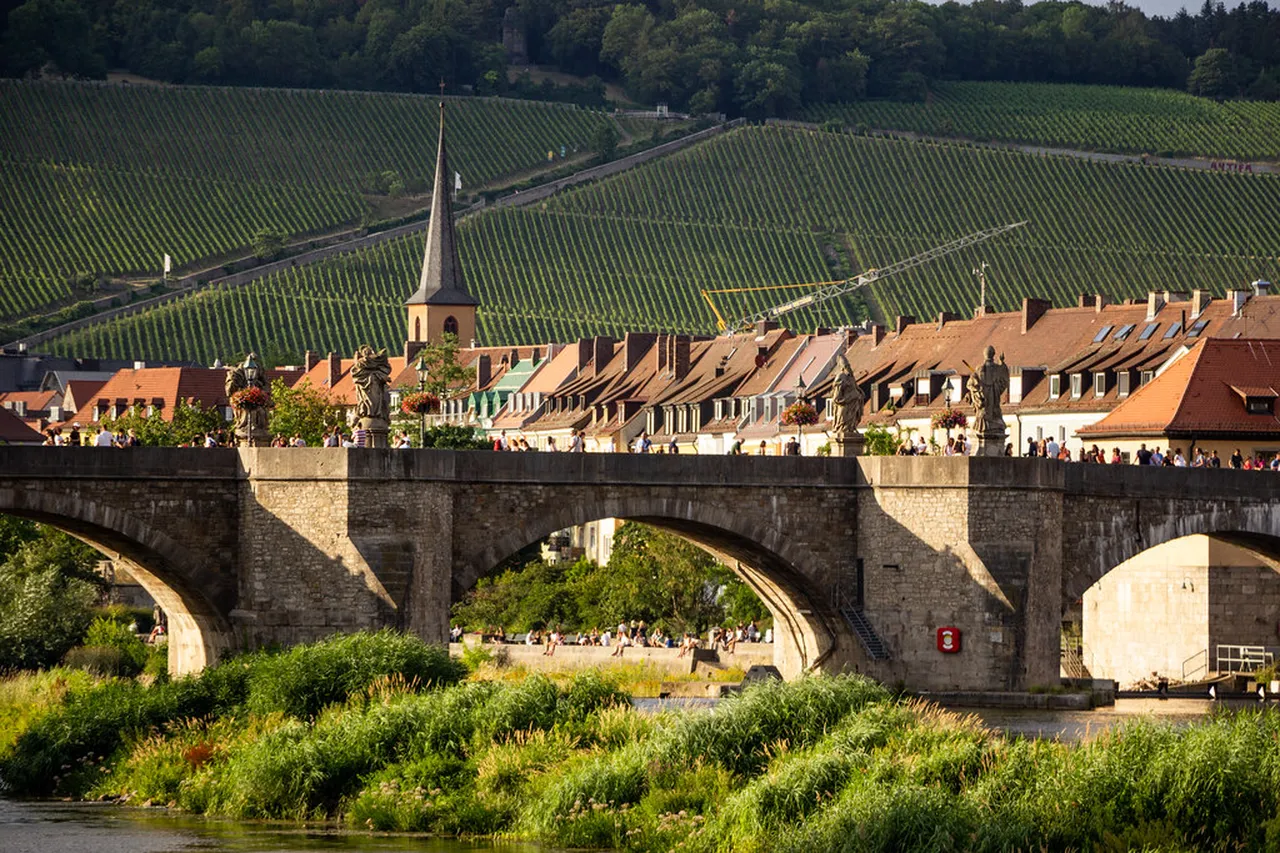 1. Nuremberg Castle: A Fortress of the Holy Roman Empire