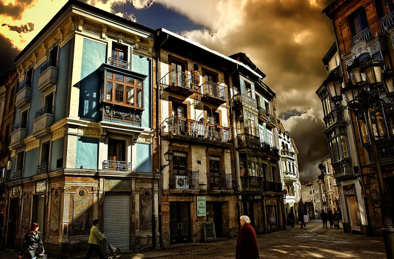 2. The Cider Festival: A Toast to Asturias’ Iconic Beverage