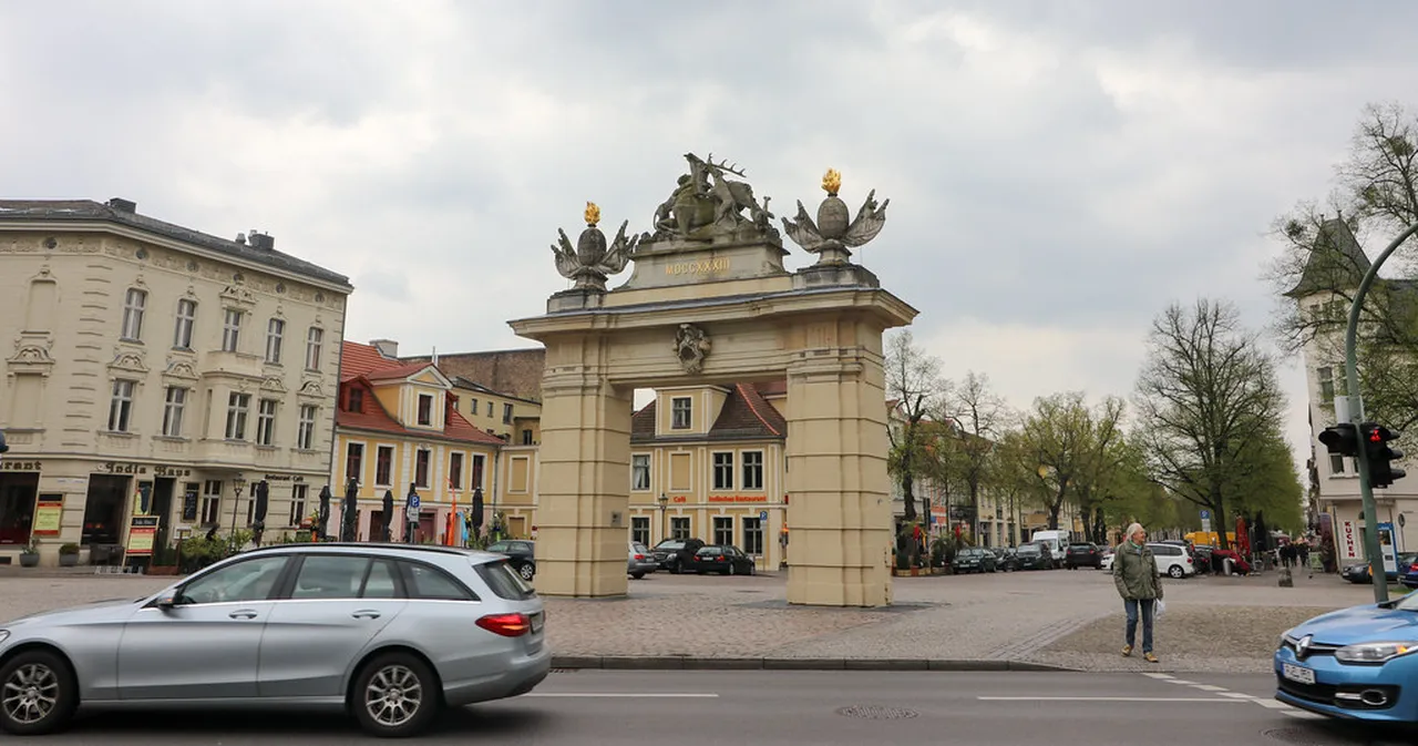 3. Visit the Dutch Quarter: A Unique Blend of Culture and Architecture