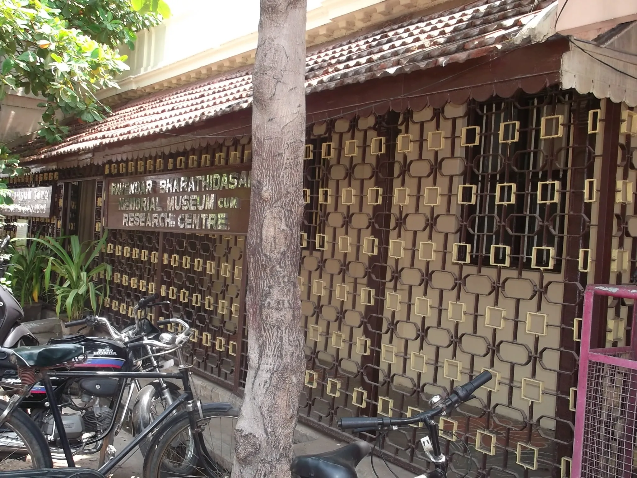 5. Visiting Historic Temples: Spirituality in Puducherry