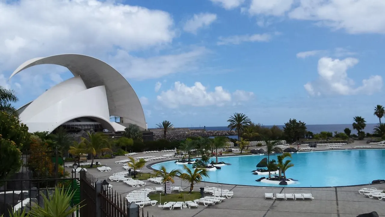 1. Relax on the Gorgeous Playa Jardin