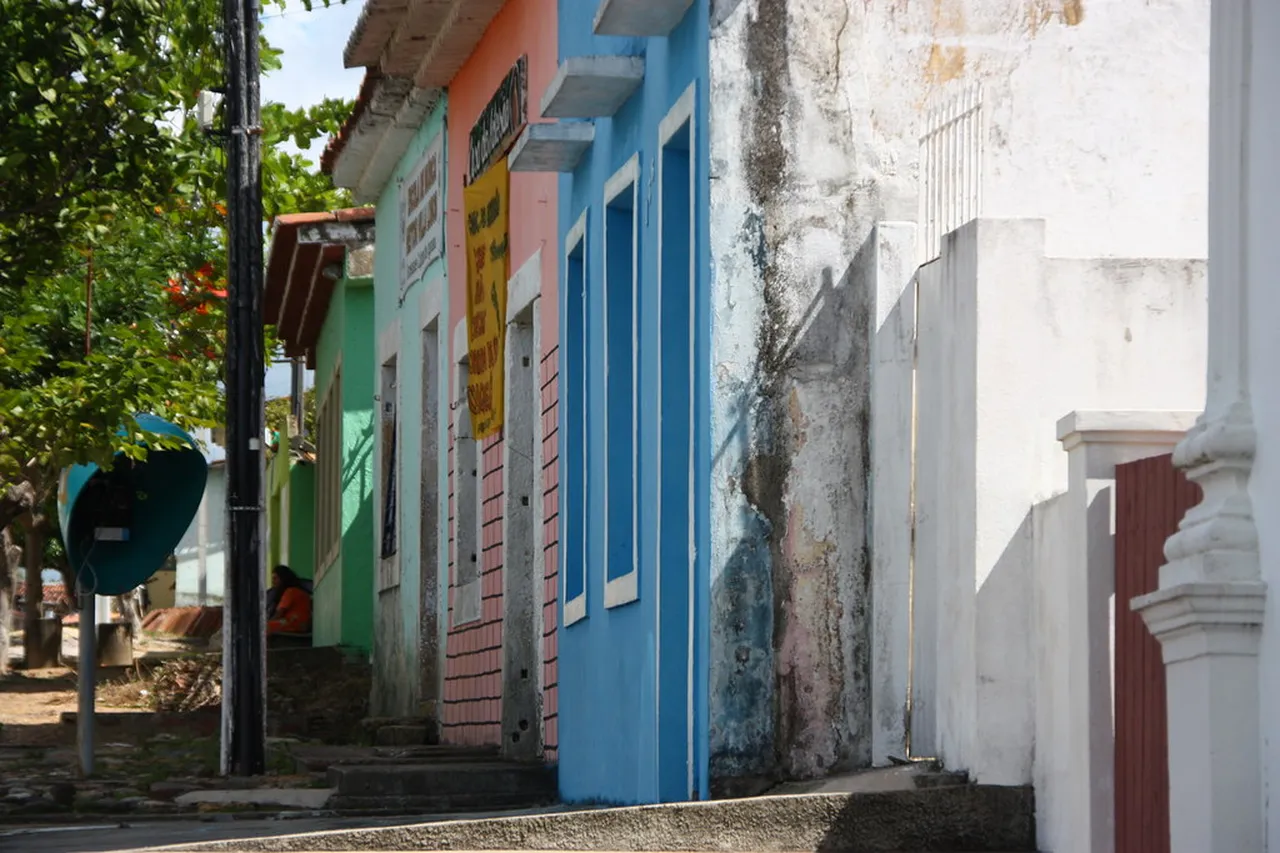 4. Strolling Through the Vibrant Streets of Olinda