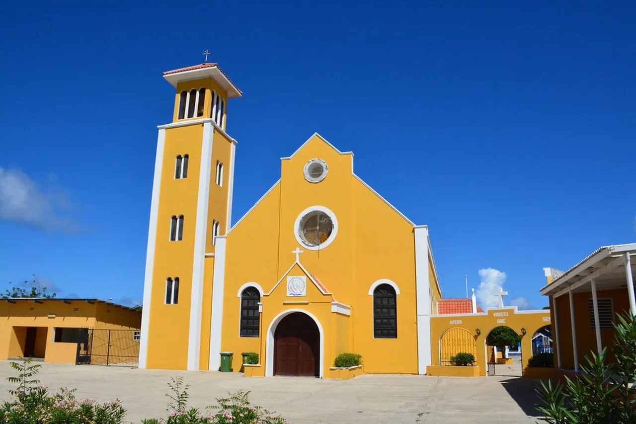 1. The History Behind Rincón Culture: A Blend of Influences