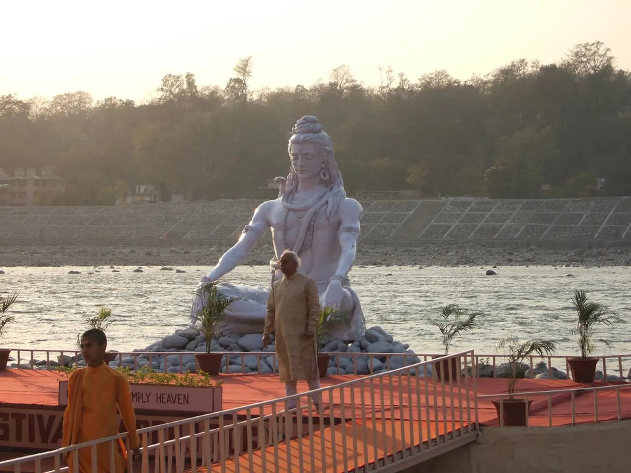 4. Exploring the Sacred Ganges: The Lifeblood of Rishikesh Culture