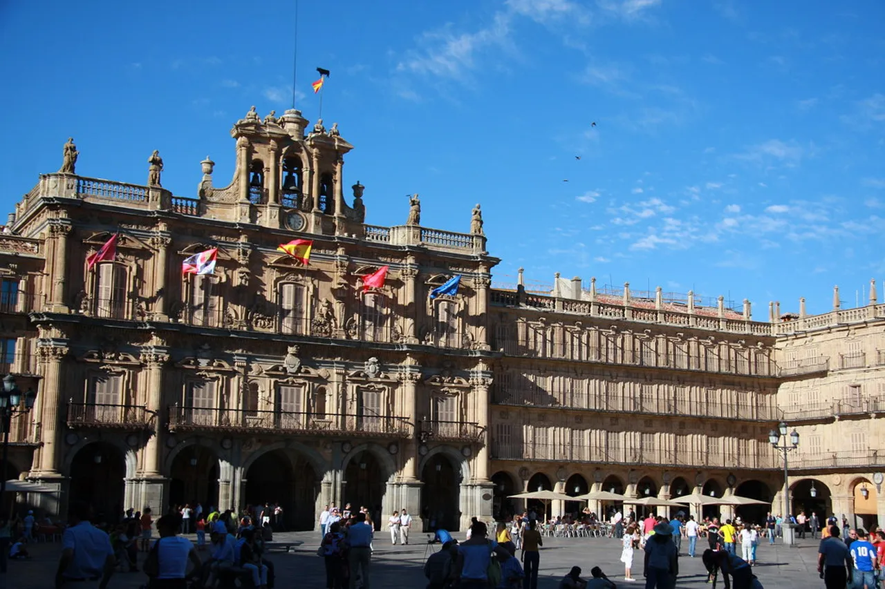 1. Exploring Salamanca’s Historic University: A UNESCO World Heritage Site