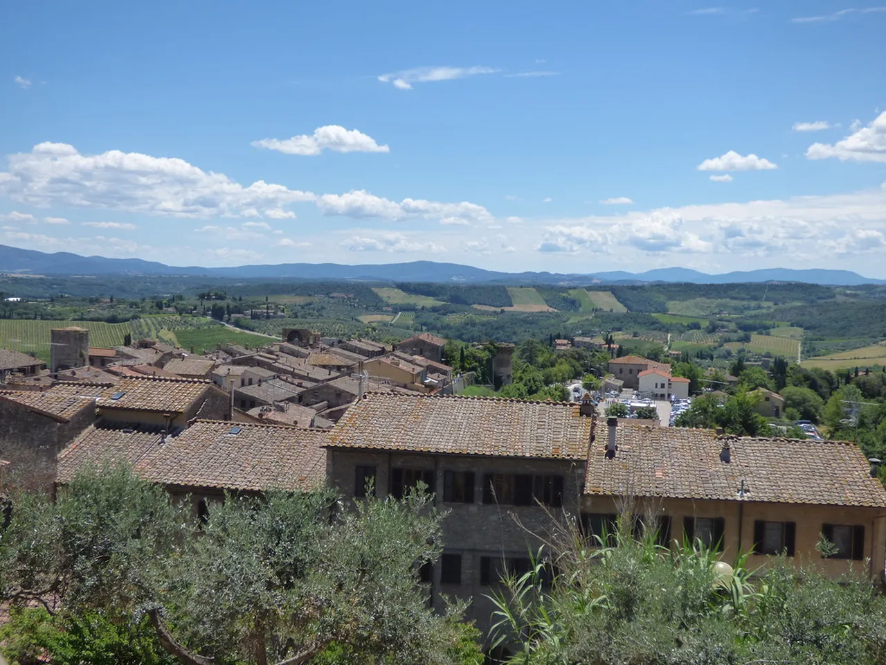 3. Exploring the Historic Town Center: A Journey Through Time