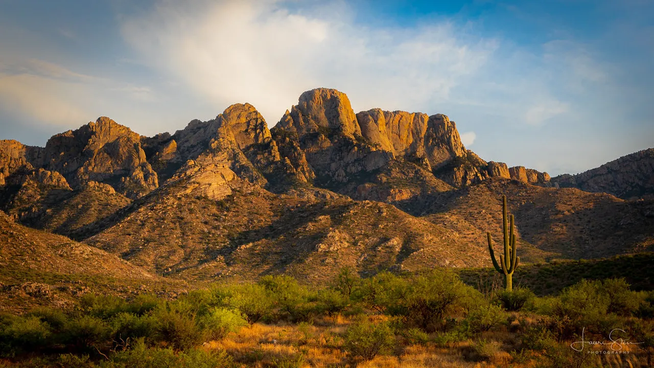 3. Hiking to the Pinnacles: A Journey to Incredible Views