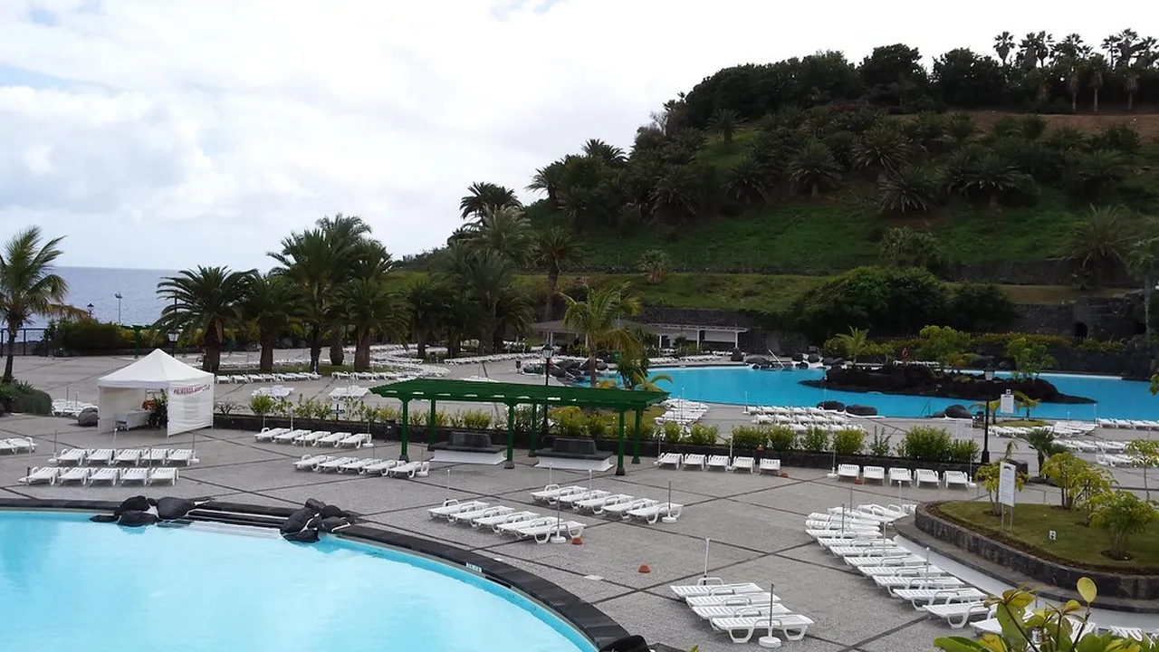 4. Relax at Playa de Las Teresitas: An Idyllic Beach Experience