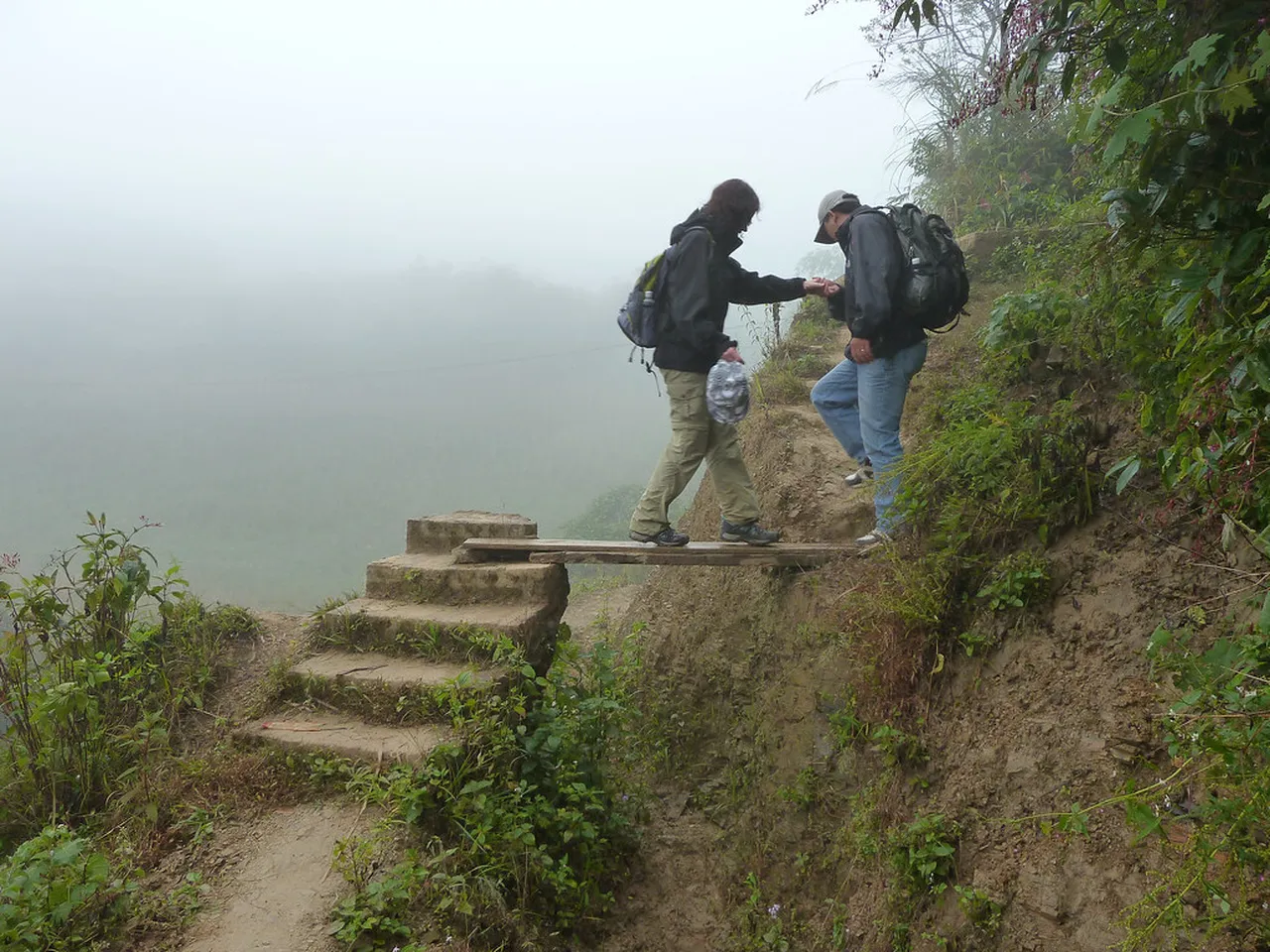 5. Sapa Cable Car: An Aerial Perspective of Breathtaking Landscapes