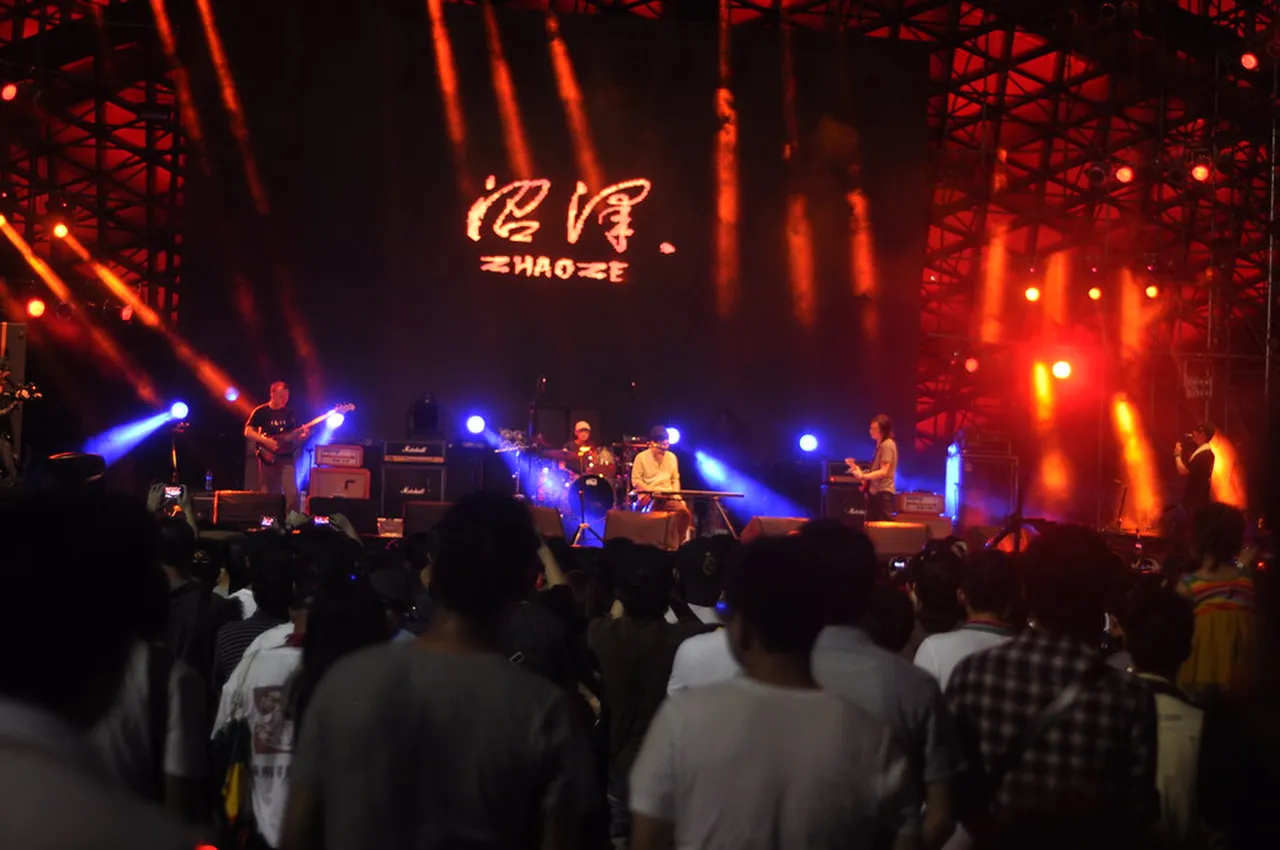 2. Shenzhen International Cultural Industries Fair: A Fusion of Art and Commerce