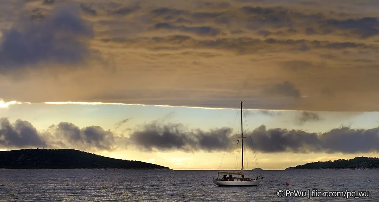 4. Explore Šibenik’s Art Scene: Galleries and Street Art