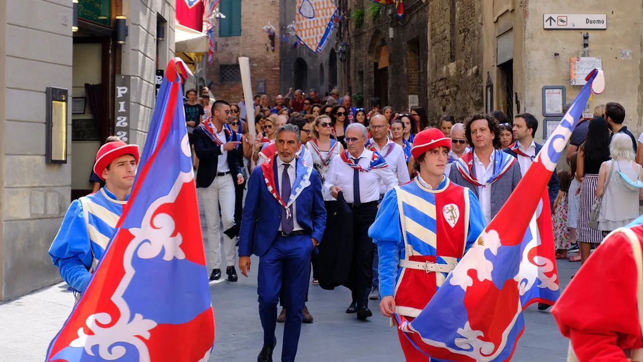 5. Stroll Through the Historic Streets: A Walk Back in Time