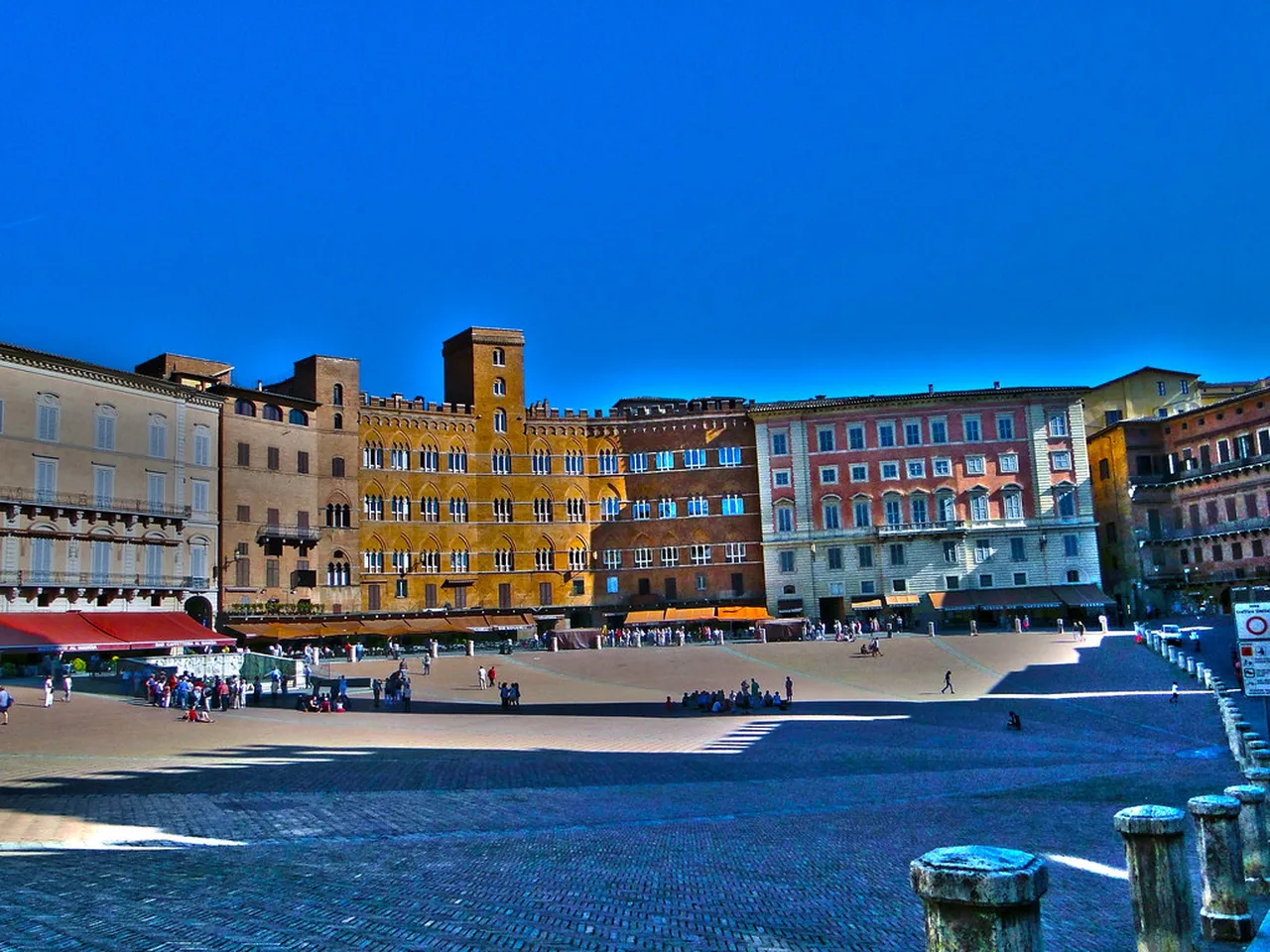 1. The Palio di Siena: A Historic Horse Race Like No Other