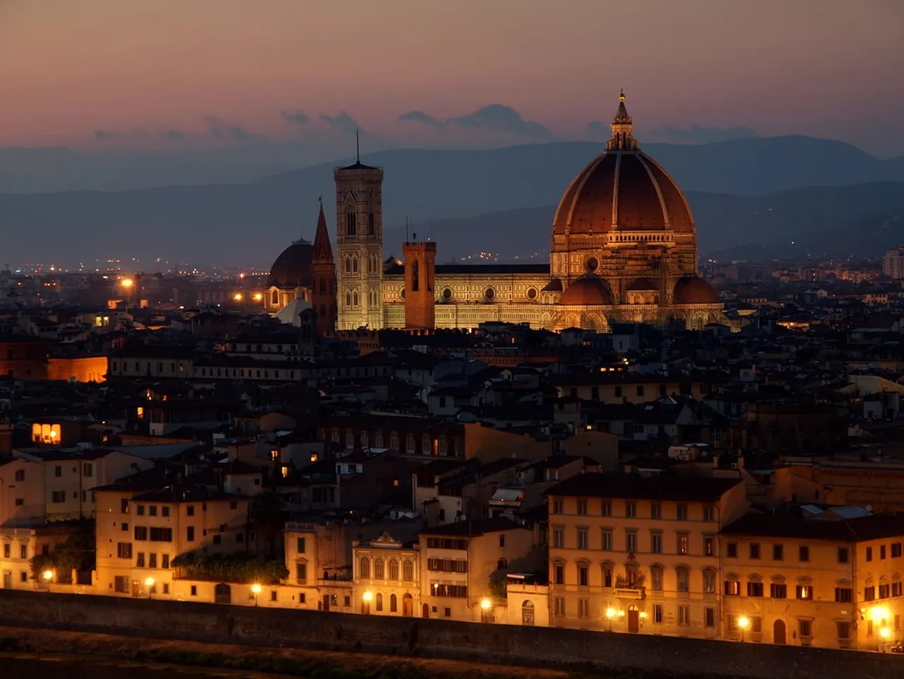 1. Marvel at the Stunning Siena Cathedral: A Gothic Masterpiece
